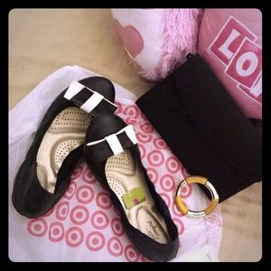 Ballet flats//all prices negotiable