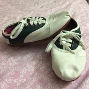 Toms green/cream lace up