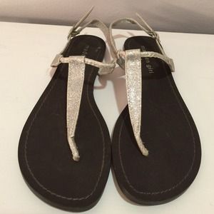 Madden girl sandals