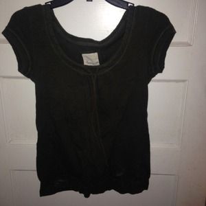 Dark green short sleeved shirt
