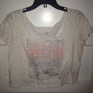 American Eagle cropped tshirt