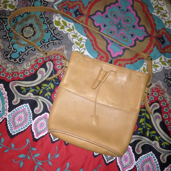 Tan purse