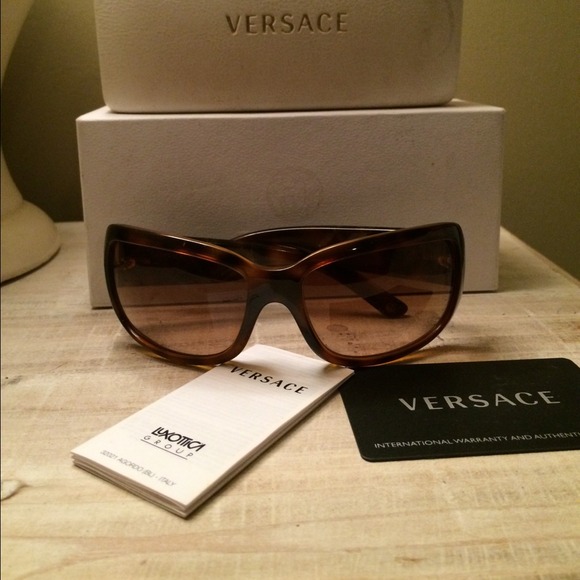 Authentic Versace Woman Tortoise Sunglasses