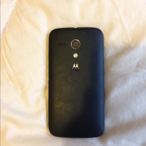 Moto G Android Phone - Picture 2 of 2