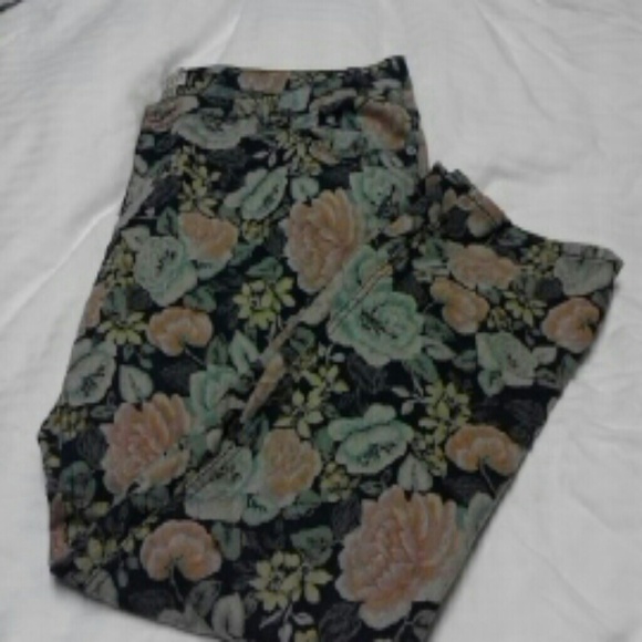 Denim - Floral print Jean (plus size)