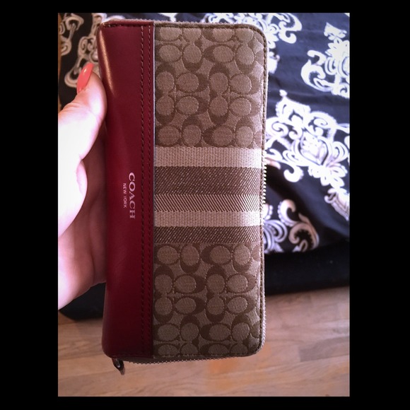 Authentic Coach Wallet