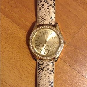 Watch snake skin faux gold