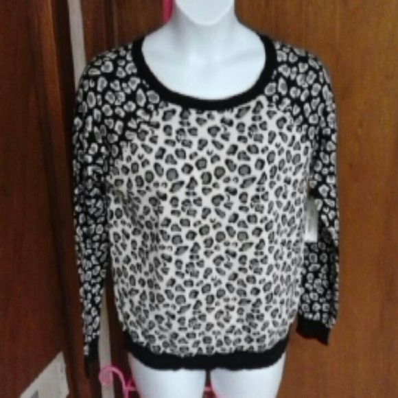 Leopard print inspired sweater