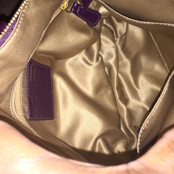 Coach crossbody - Picture 3 of 4