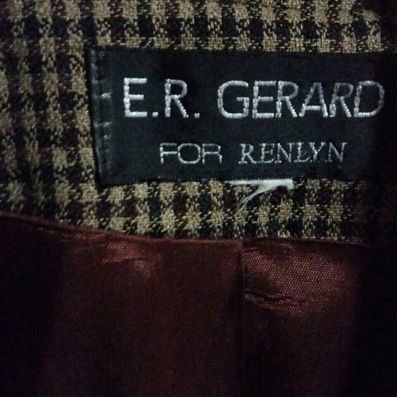 Blazer - Picture 2 of 3