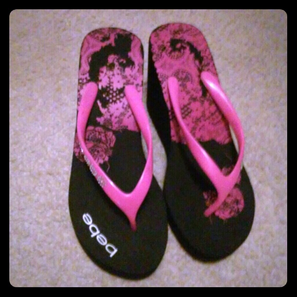 Bebe sandals
