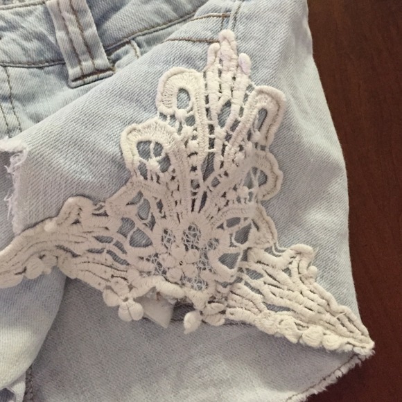 Sold - Picture 2 of 4