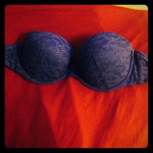 2 bras multi way 36DD