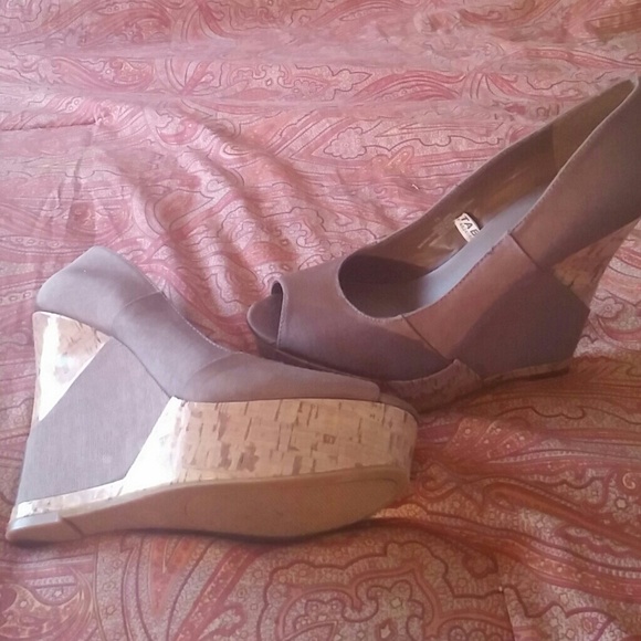 Wedges - Picture 2 of 2