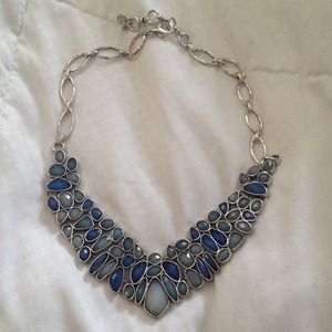 NWOT Lucky Brand necklace