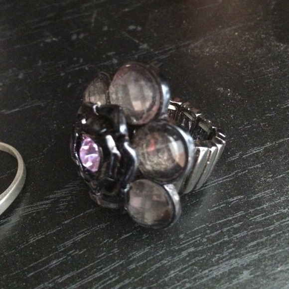 Ring Bundle - Picture 4 of 4