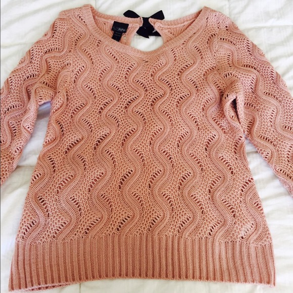 Daytrip Cable Knit Bow Sweater