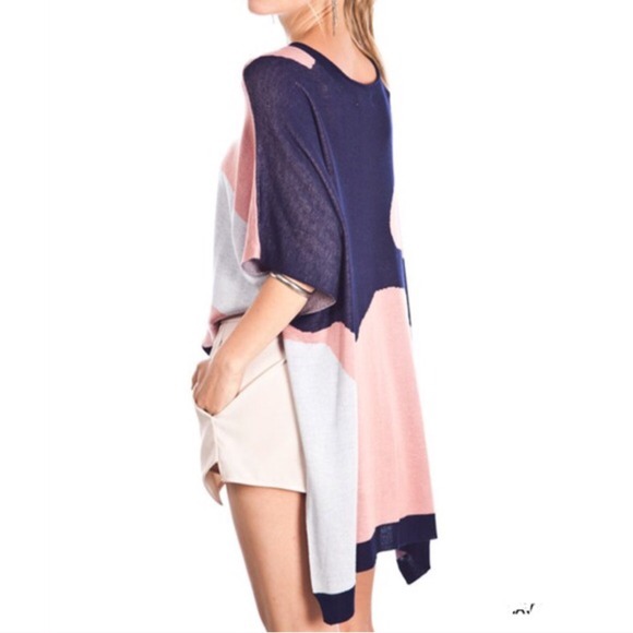 The MELLIE poncho - PINK - Picture 2 of 4