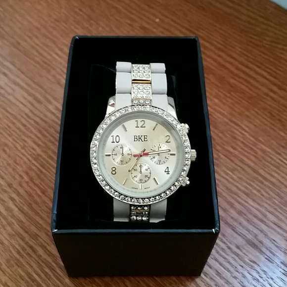 Buckle Watch