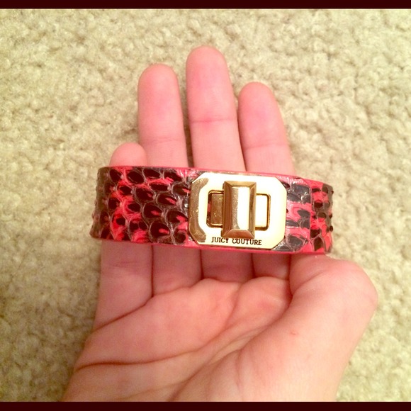 Leather juicy couture bracelet
