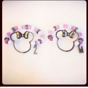 Little girls Minnie Mouse bracelet