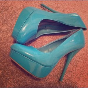 Turquoise Pumps