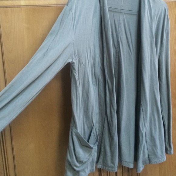 Taupe pullover - Picture 2 of 3