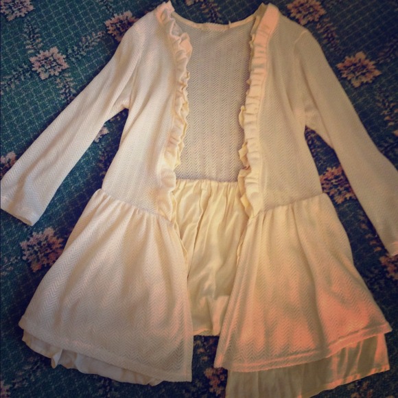 Urban outfitters cardigan size small