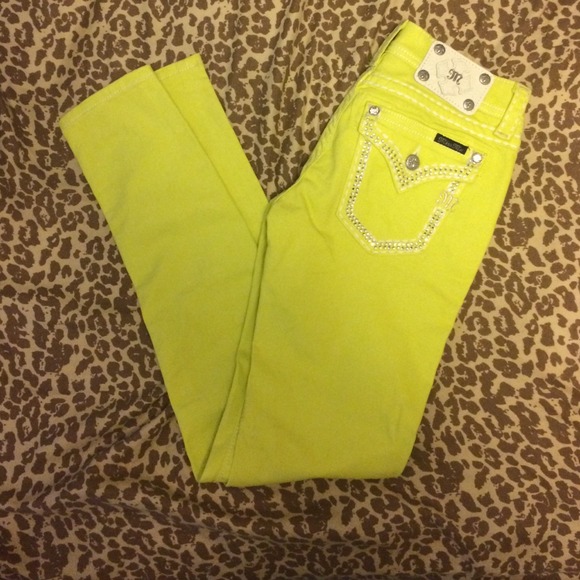 New with tags Miss me lemon yellow skinny jeans