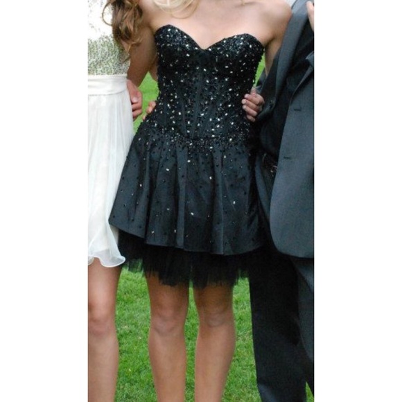 Short prom or homecoming dress