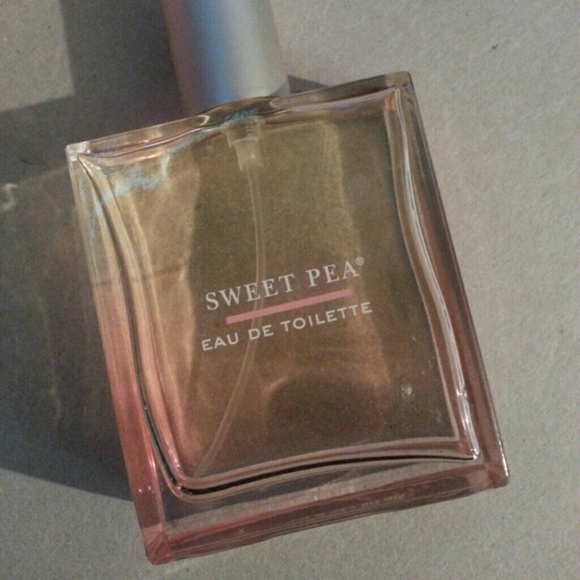 Sweet Pea perfume