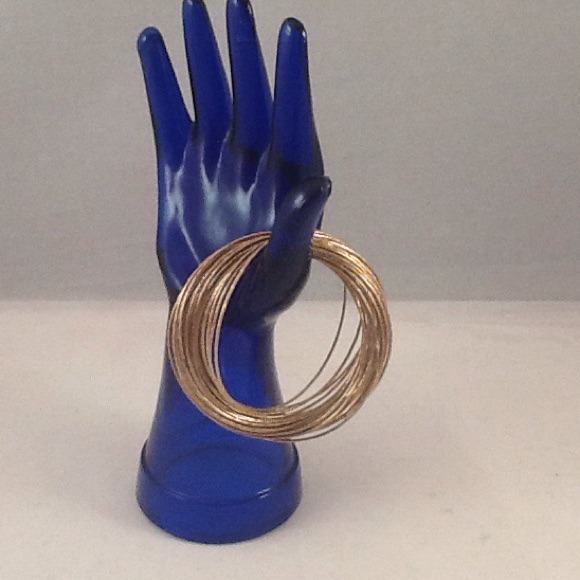 Gold bracelet