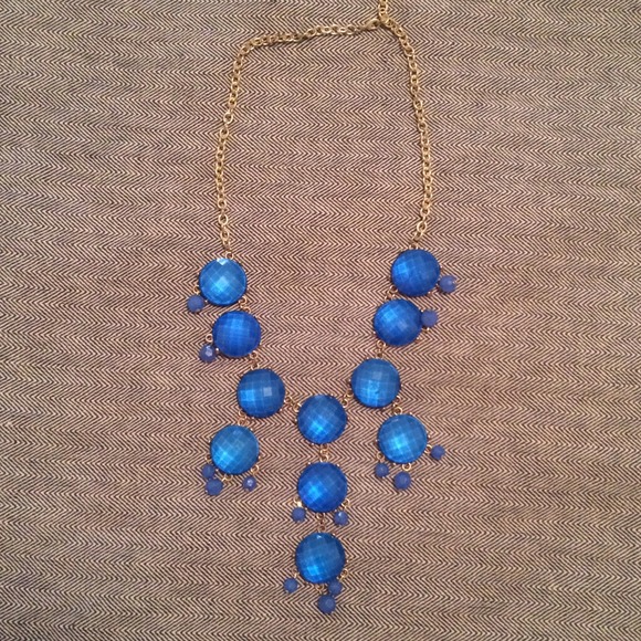 📦📦SOLD📦📦 Statement necklace