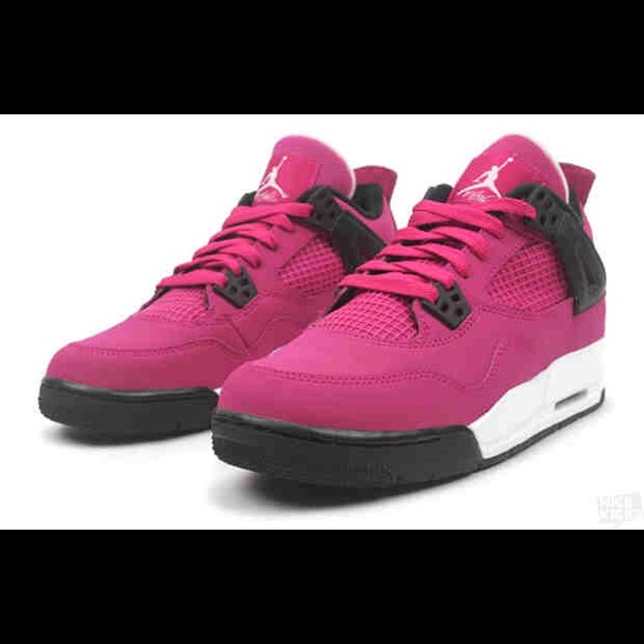 Air Jordan Retro 4s -Voltage Cherry
