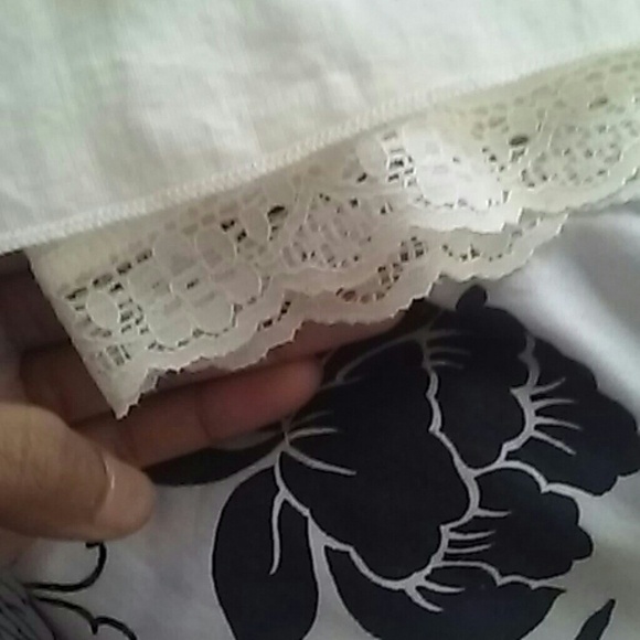 White Spring Dress ?? - Picture 3 of 3