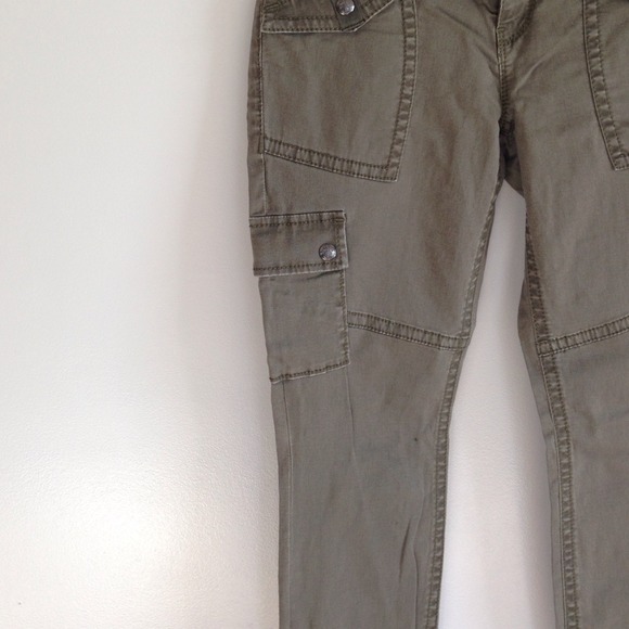 Pants - Picture 5 of 5