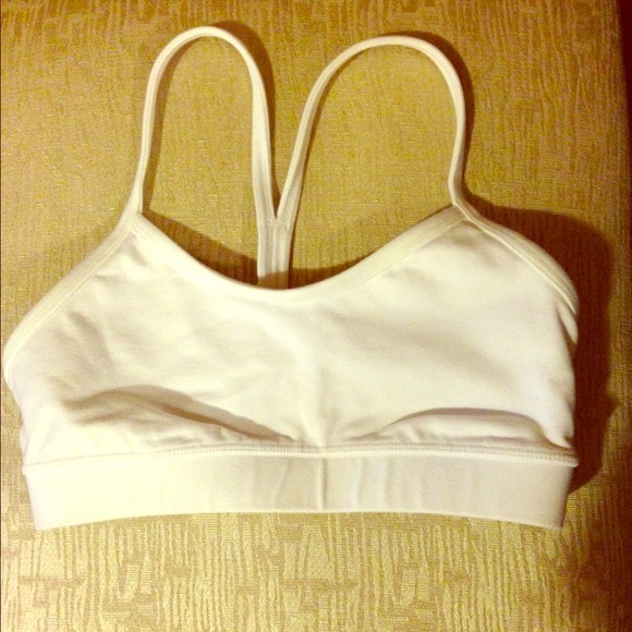 Lulu lemon flow Y bra size 2