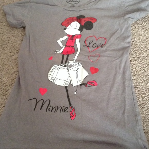 ⭐️Minnie Mouse Shirt⭐️