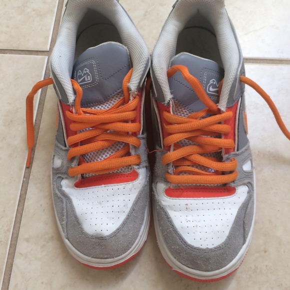 Shoes - Picture 2 of 2