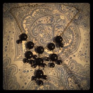 Black bubble necklace