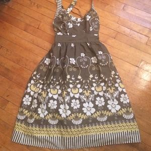 Floral patterned tea dress