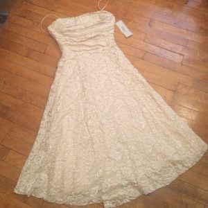 GORGEOUS white dress with cream lace overlay