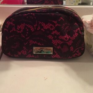 Large Betsey Johnson make a bag
