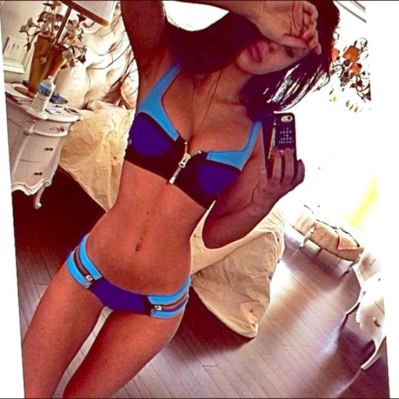 Other - Sale!NEW! Neoprene color blocking bikini swim suit
