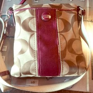 Coach over the shoulder handbag 💁💕