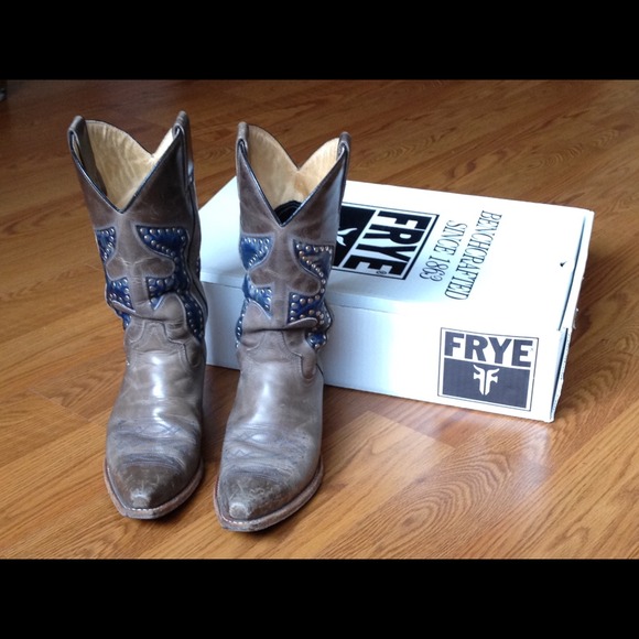 Frye Daisy Duke Western Cowboy Boots