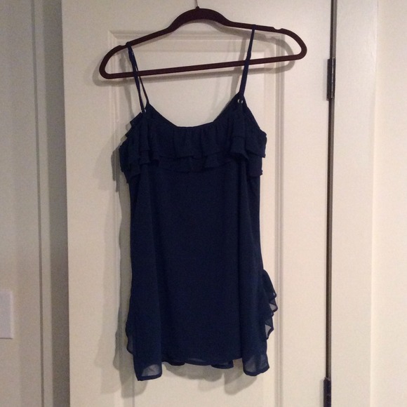 F21 Ruffle Tank - Picture 2 of 3