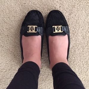 Tory burch black driving loafer
