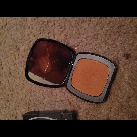 Bare minerals foundation, pur concealer - Picture 2 of 2