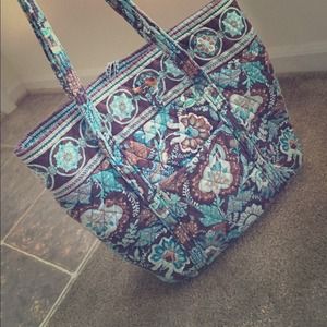 Vera Bradley bag big